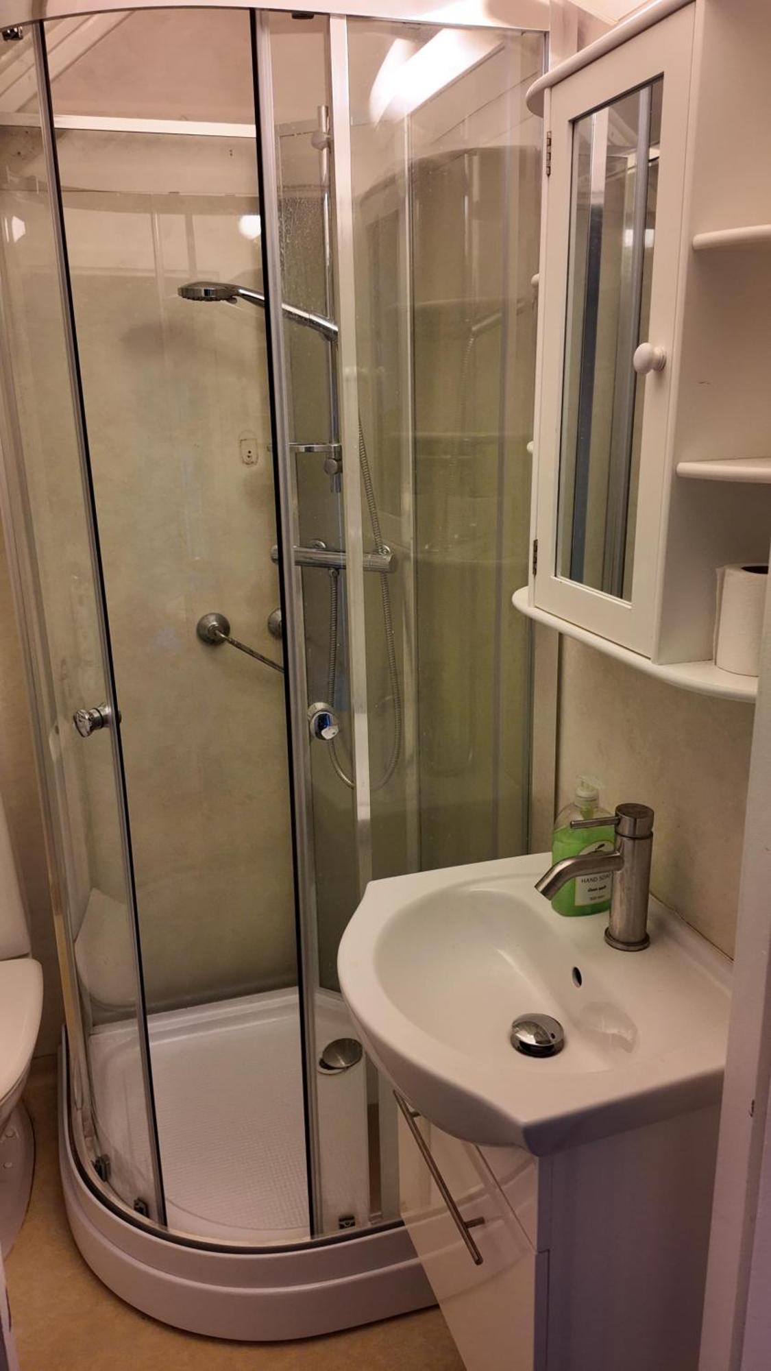 Nice Apartment Near To City Center Of トロムソ エクステリア 写真